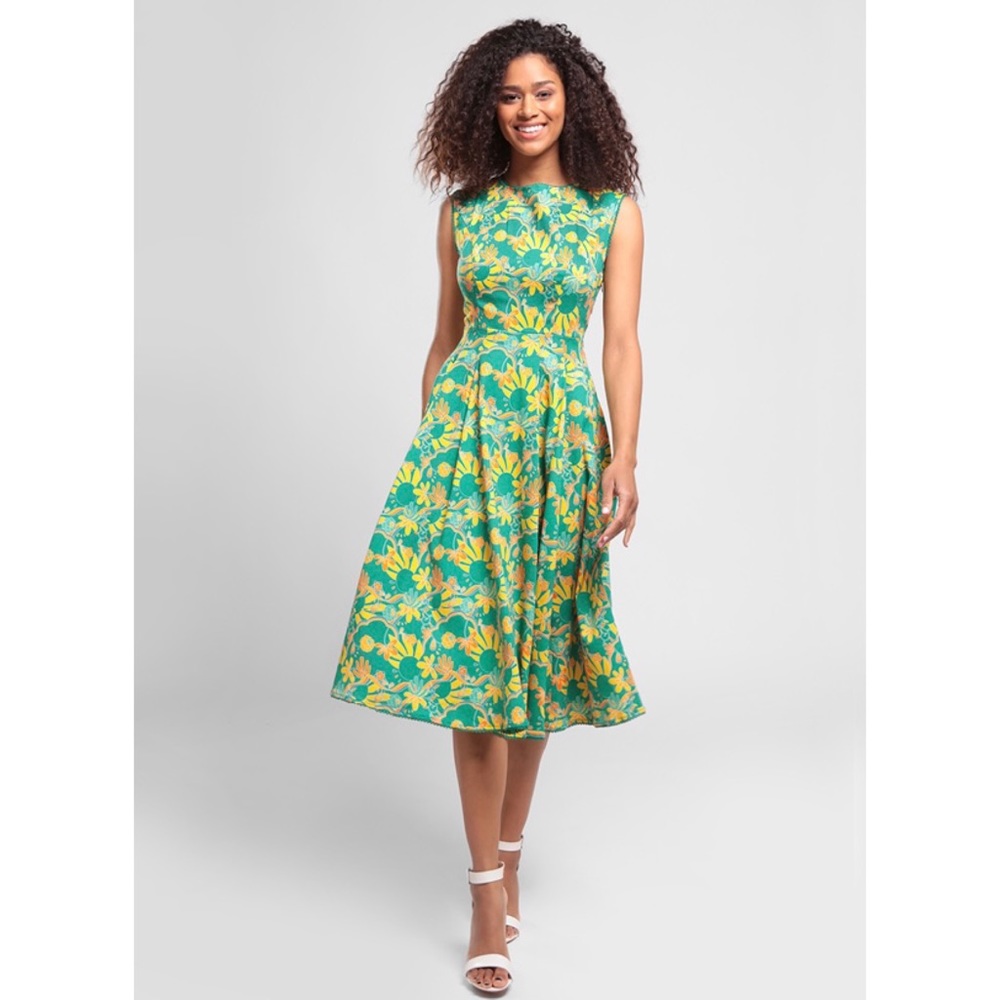 Bright & Beautiful Astrid Holiday Trip Dress - NWT!